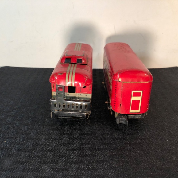 Set of 2 Marx Tin litho O gauge Pre war Train cars passenger and caboose - Picture 5 of 9